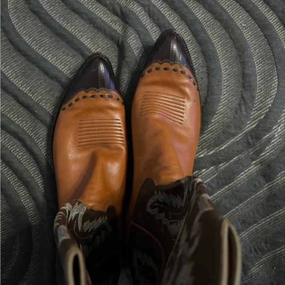 Lucchese 1883 (M) 10-1/2 Brown and Black Cowboy Boots with Western Flair - Picture 1 of 8
